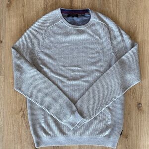 Men's Gray Sweater